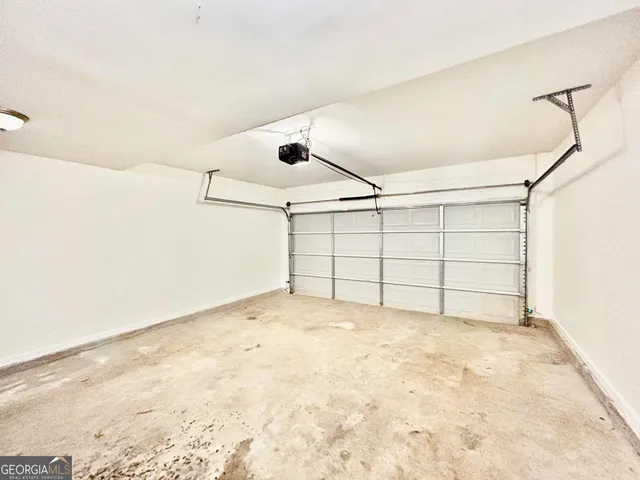 $325,000 | 158 Shadowbrooke Circle Southwest, Loganville, GA 30052