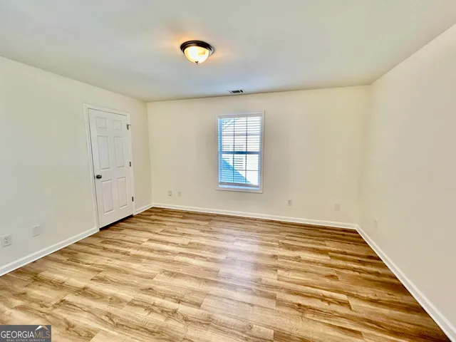 $325,000 | 158 Shadowbrooke Circle Southwest, Loganville, GA 30052