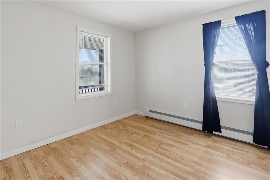 1033 Rodman Street Fall River, MA 02721 - Photo 21 of 37 Gallery Image 21