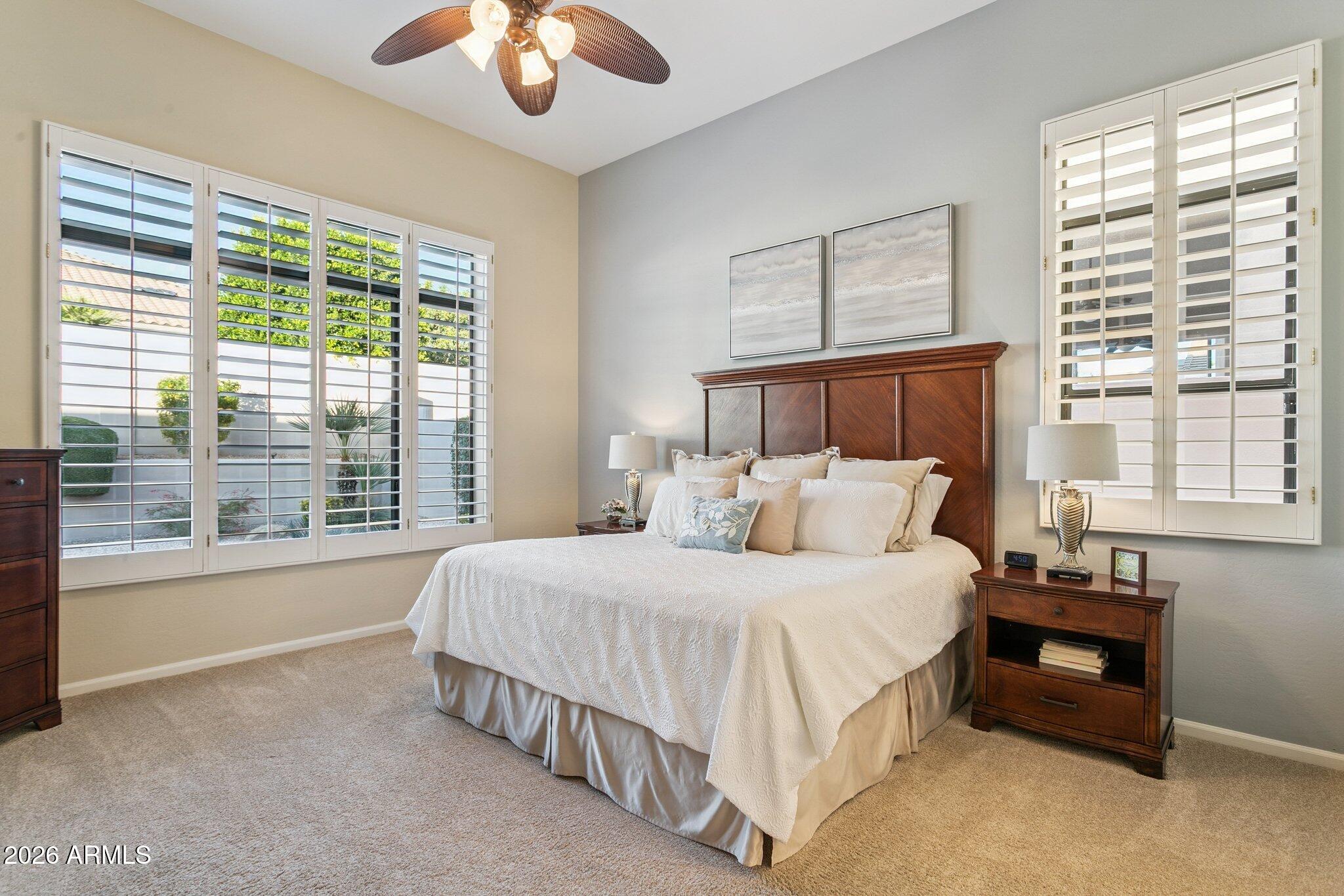 4806 East Estevan Road Phoenix, AZ 85054 - Photo 12 of 33 18-web-or-mls-4806-e-estevan-rd