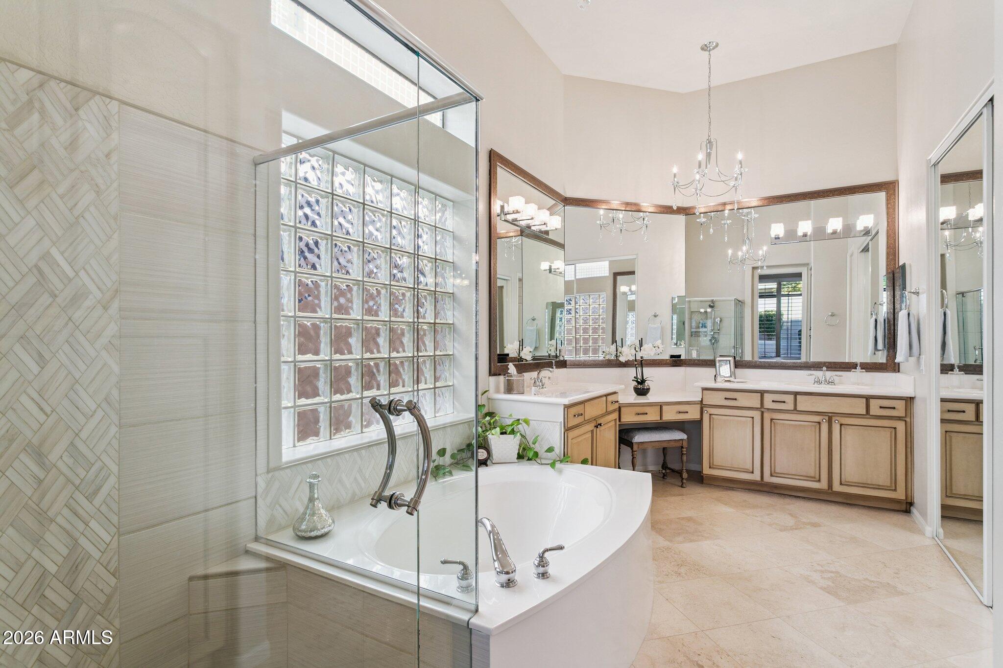 4806 East Estevan Road Phoenix, AZ 85054 - Photo 15 of 33 21-web-or-mls-4806-e-estevan-rd