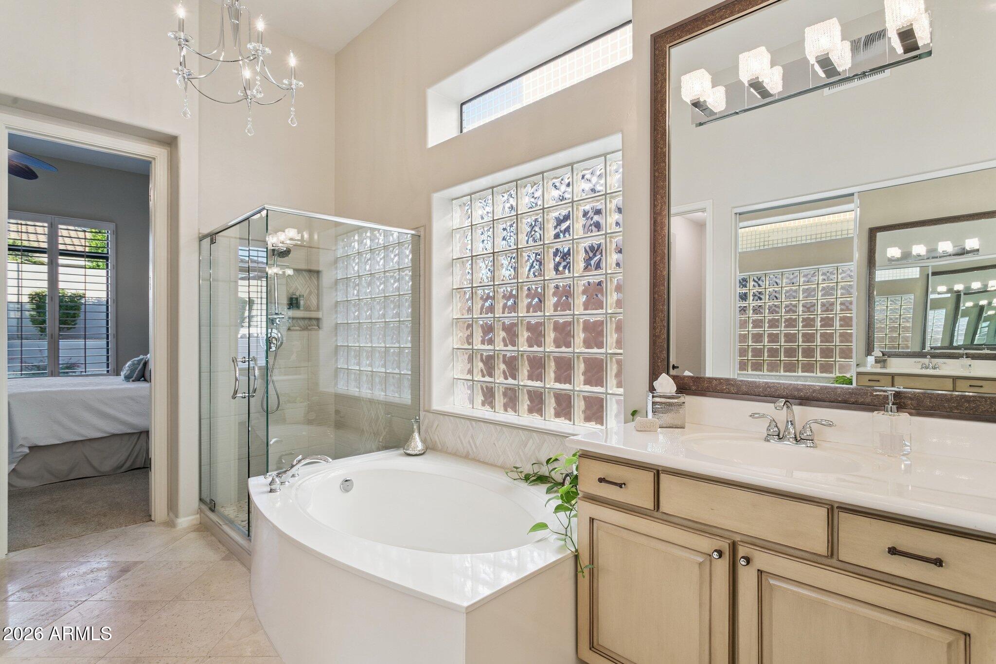 4806 East Estevan Road Phoenix, AZ 85054 - Photo 17 of 33 23-web-or-mls-4806-e-estevan-rd