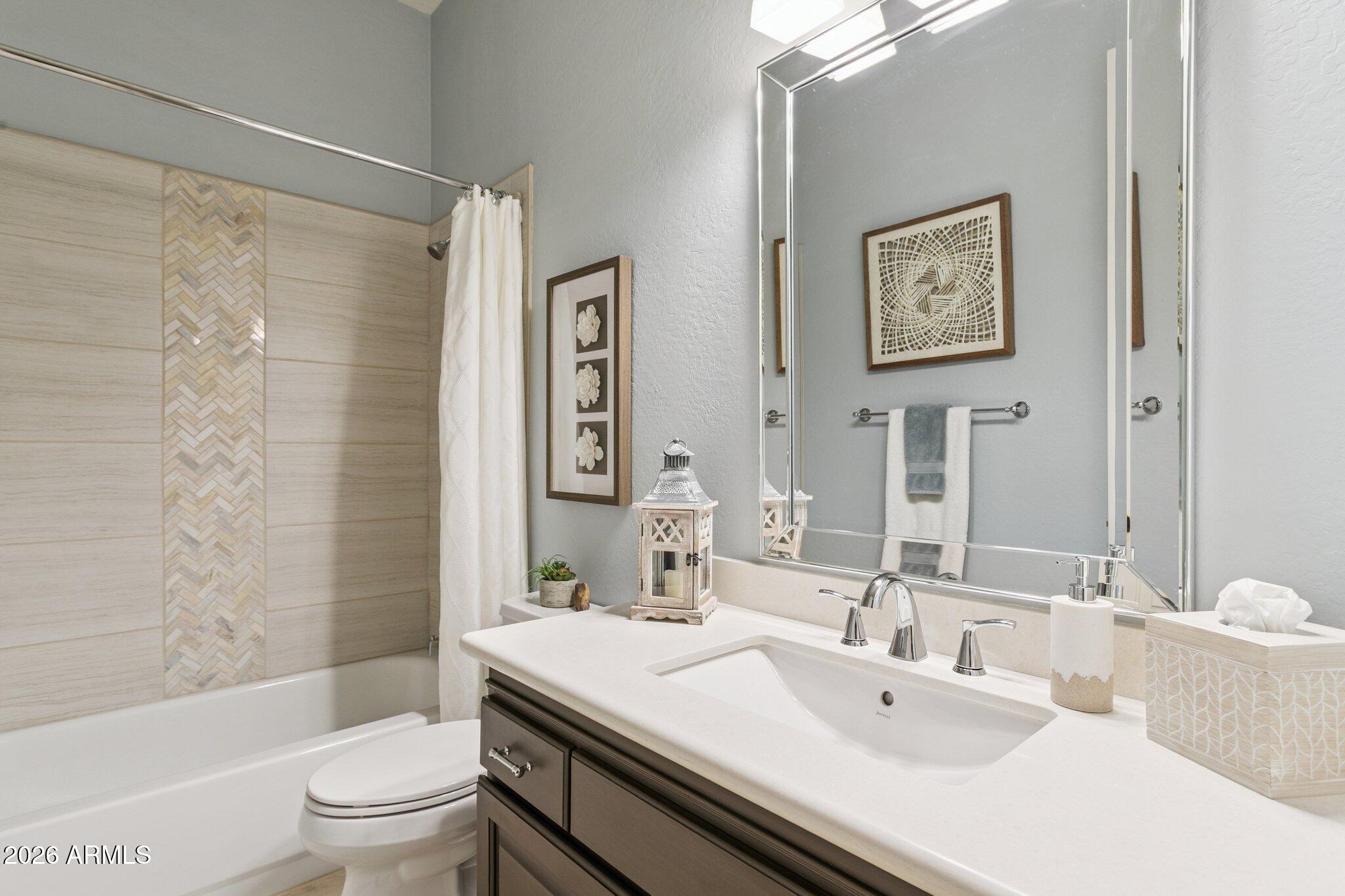 4806 East Estevan Road Phoenix, AZ 85054 - Photo 20 of 33 28-web-or-mls-4806-e-estevan-rd