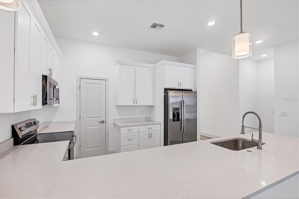 265 Mercer Street Port Charlotte, FL 33954 - Photo 14 of 38