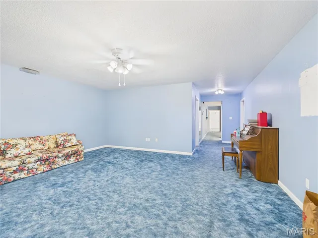 $259,000 | 306 County Road 469, Poplar Bluff, MO 63901