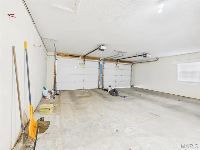 $259,000 | 306 County Road 469, Poplar Bluff, MO 63901