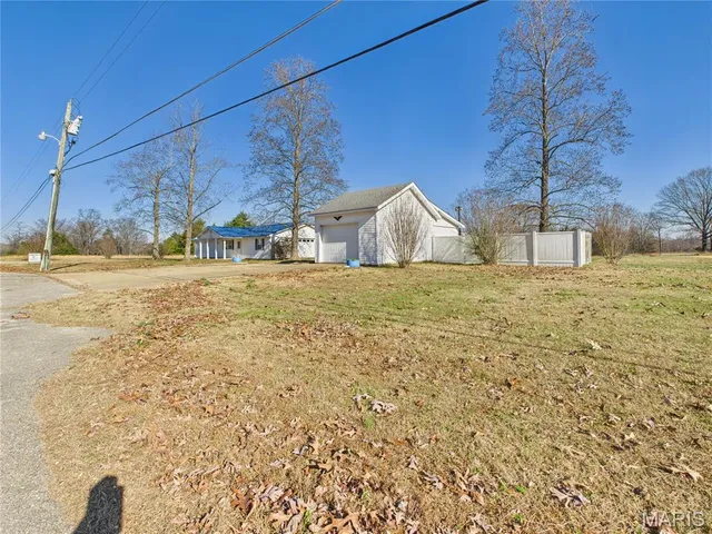$259,000 | 306 County Road 469, Poplar Bluff, MO 63901