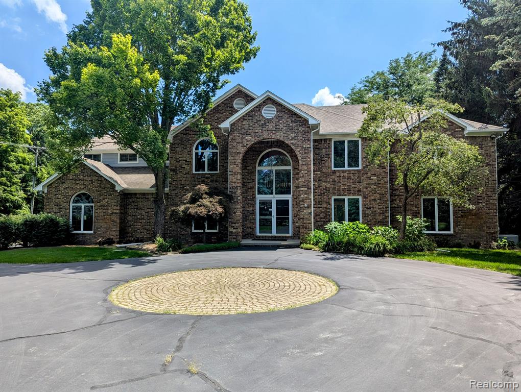 4525 Valley View Point Rochester, MI 48306 - Photo 1 of 49