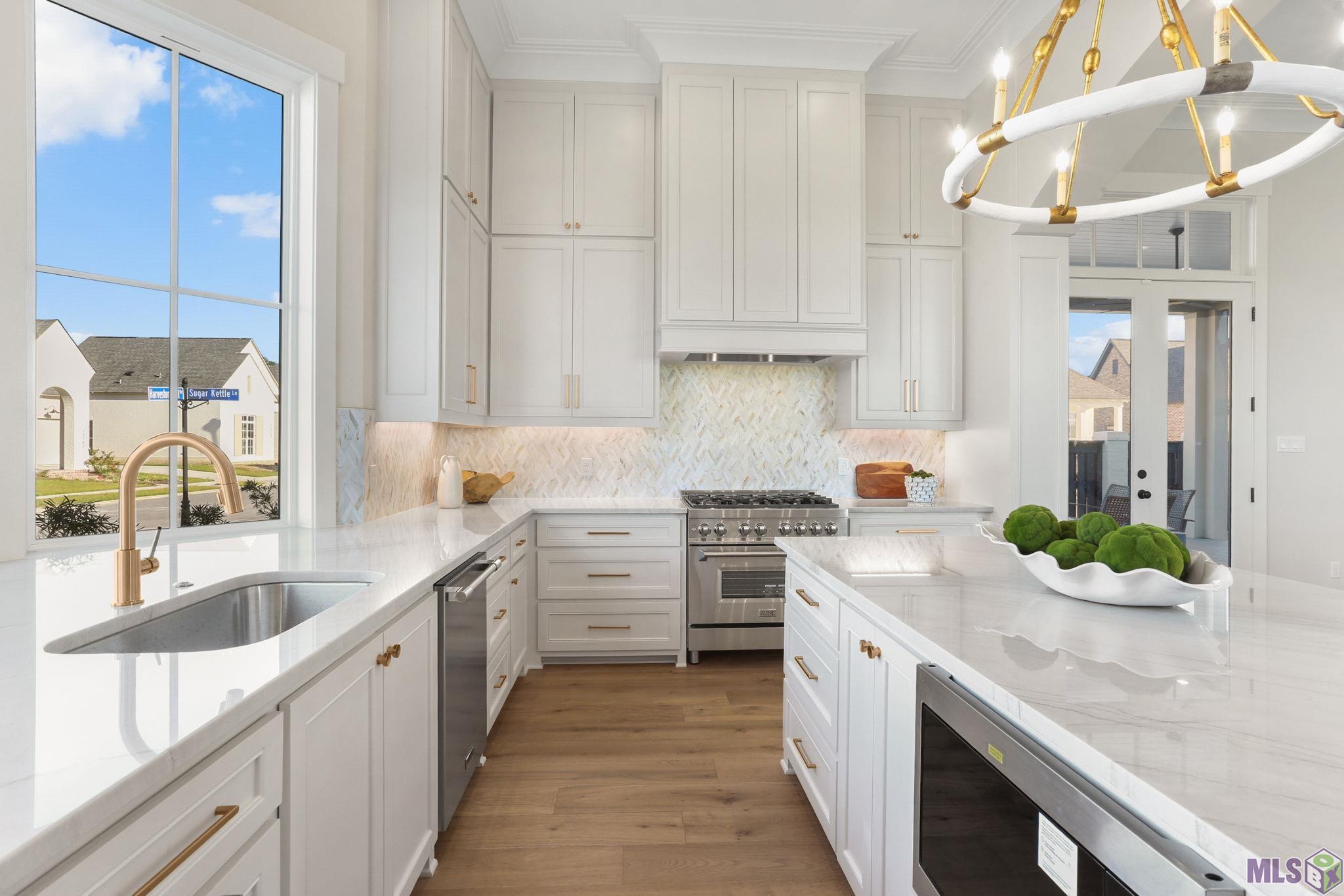 13807 Harveston Mill Drive Baton Rouge, LA 70810 - Photo 11 of 42 Great space on the island