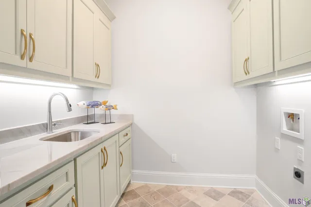 $814,900 | 13807 Harveston Mill Drive, Baton Rouge, LA 70810