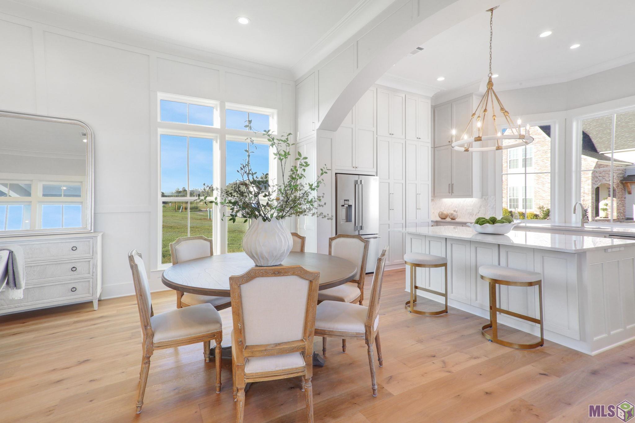 13807 Harveston Mill Drive Baton Rouge, LA 70810 - Photo 5 of 42 Dining and kitchen area