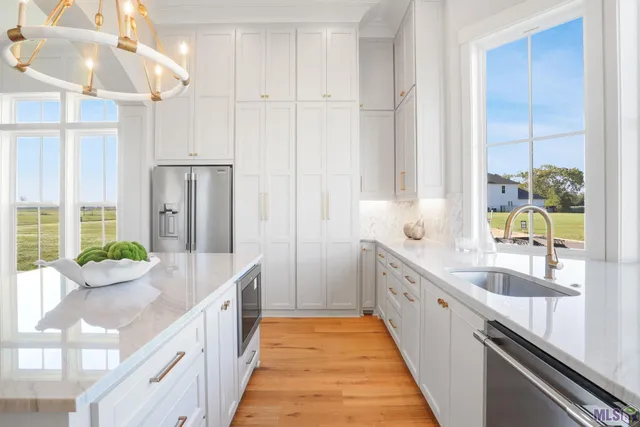 $814,900 | 13807 Harveston Mill Drive, Baton Rouge, LA 70810