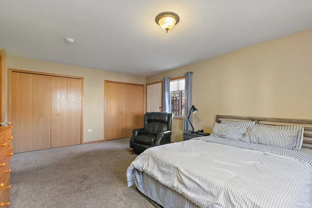 $200,000 | 480 Westwood Court, Unit C, Crystal Lake, IL 60014