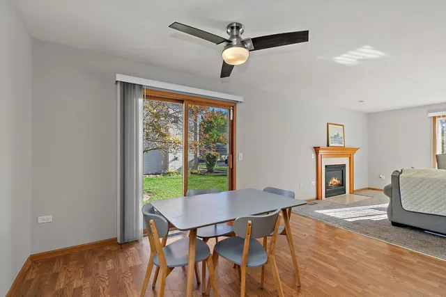 $200,000 | 480 Westwood Court, Unit C, Crystal Lake, IL 60014