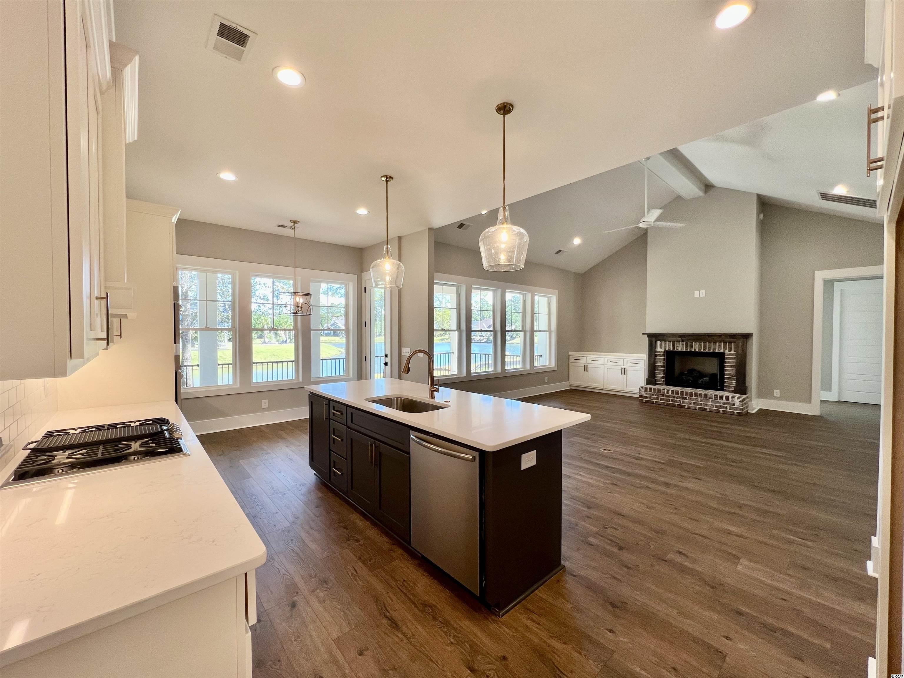 135 Knotty Pine Way Murrells Inlet, SC 29576 - Photo 16 of 38 Gallery Image 16