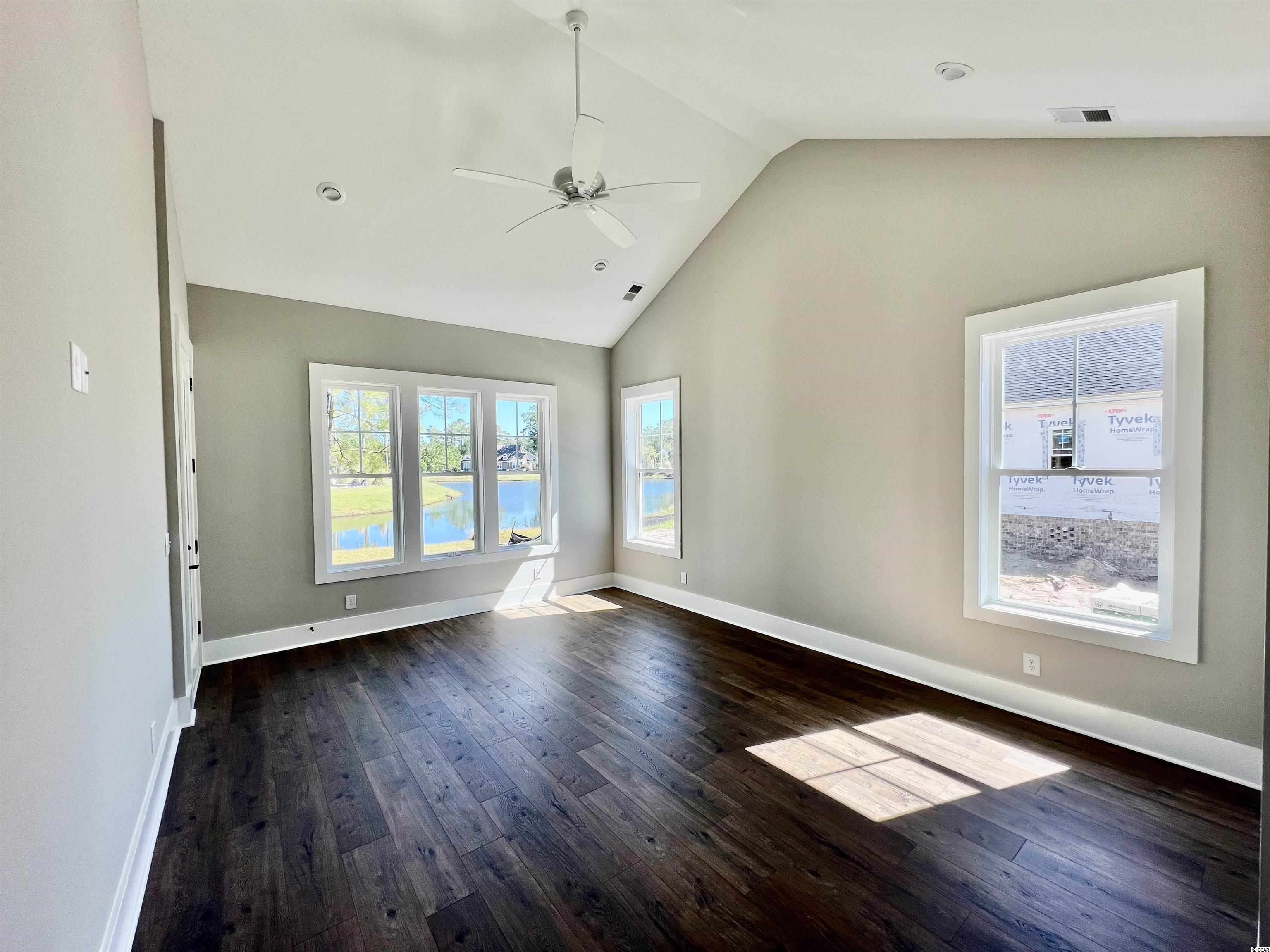 135 Knotty Pine Way Murrells Inlet, SC 29576 - Photo 19 of 38 Gallery Image 19