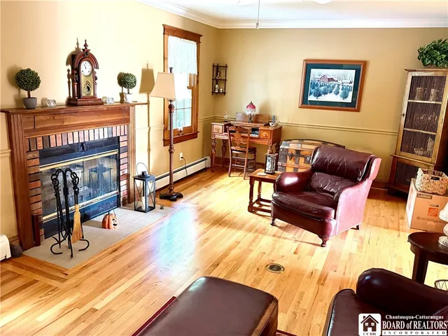 $379,900 | 335 Chestnut Street, Pomfret, NY 14063