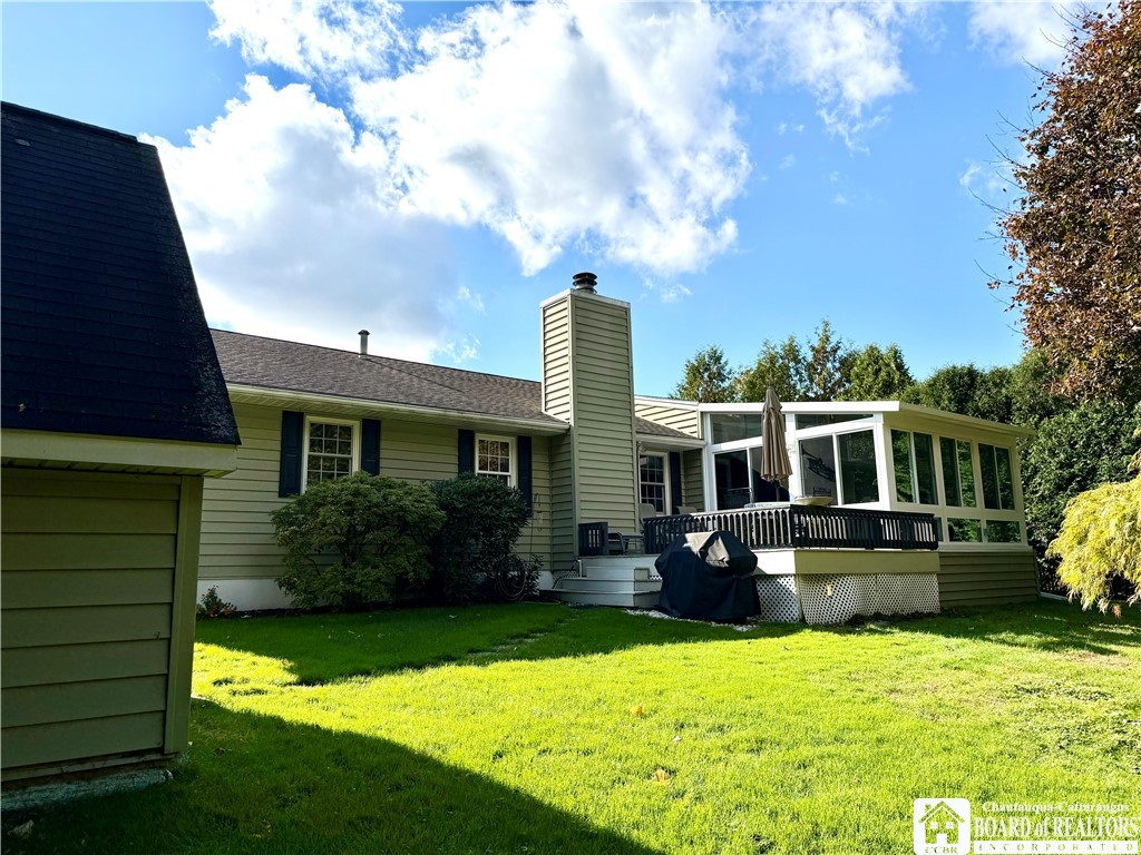 335 Chestnut Street Pomfret, NY 14063 - Photo 3 of 40