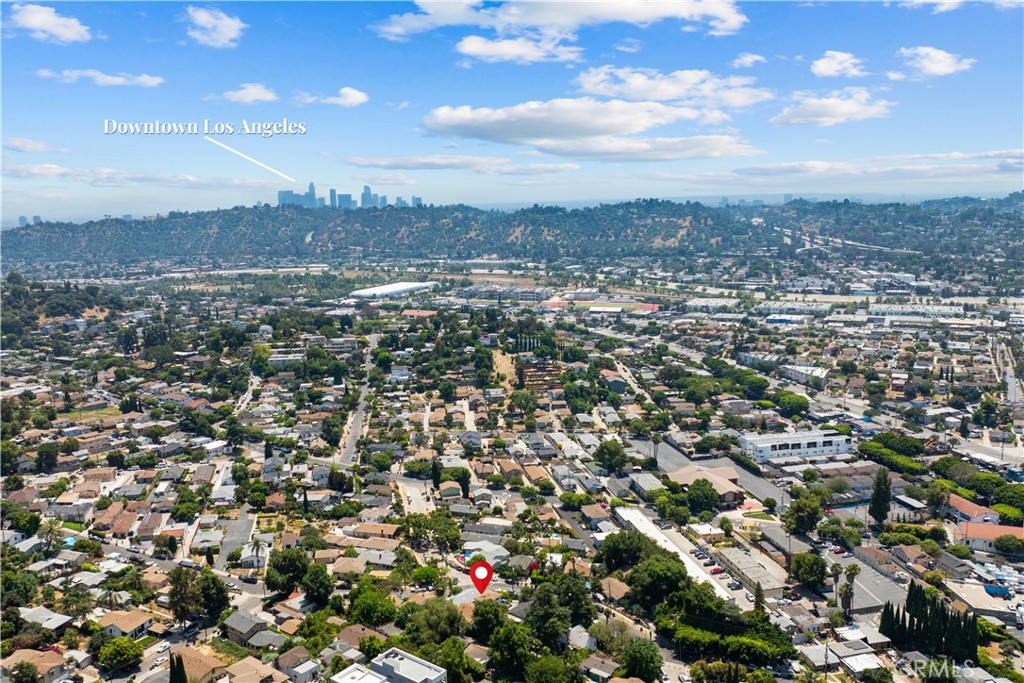 2425 Arthur Street Los Angeles, CA 90065 - Photo 27 of 29 an aerial view of residential building with green space