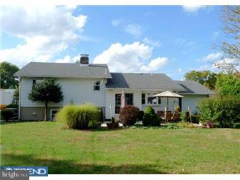 1705 York Road Reading, PA 19610 - Photo 3 of 12 Gallery Image 3