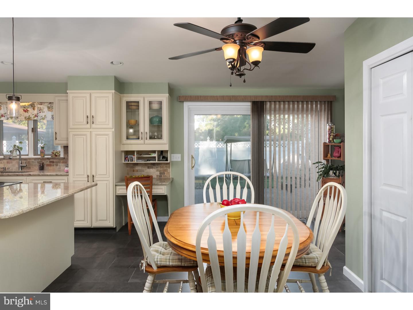 409 Main Street Delran, NJ 08075 - Photo 7 of 22