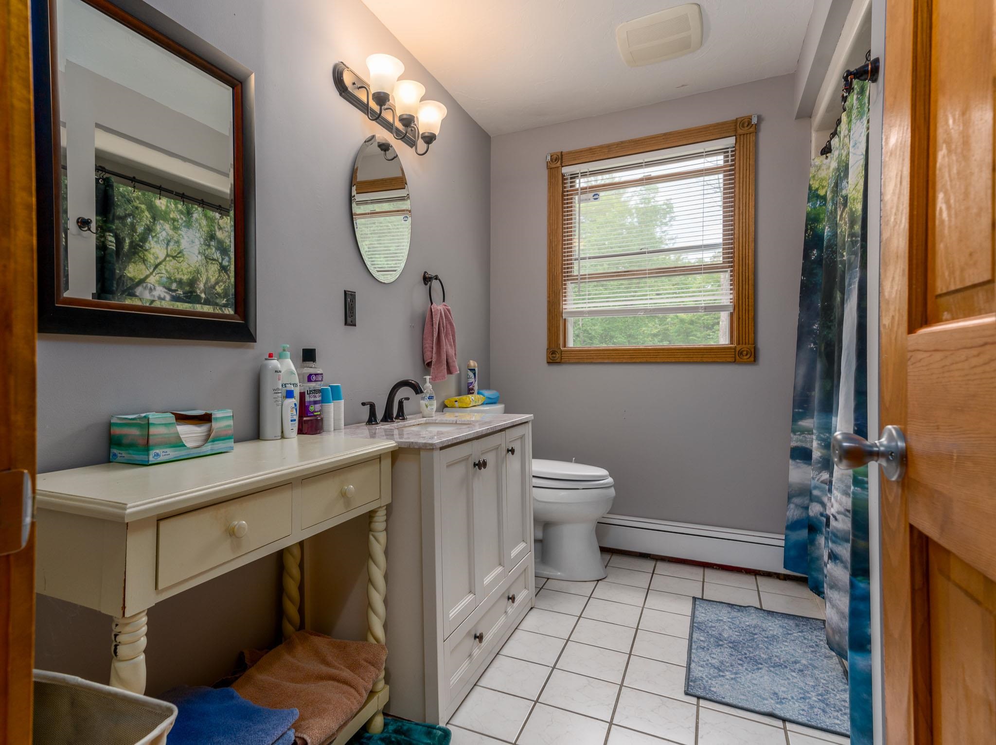 35 Stark Road Derry, NH 03038 - Photo 17 of 28