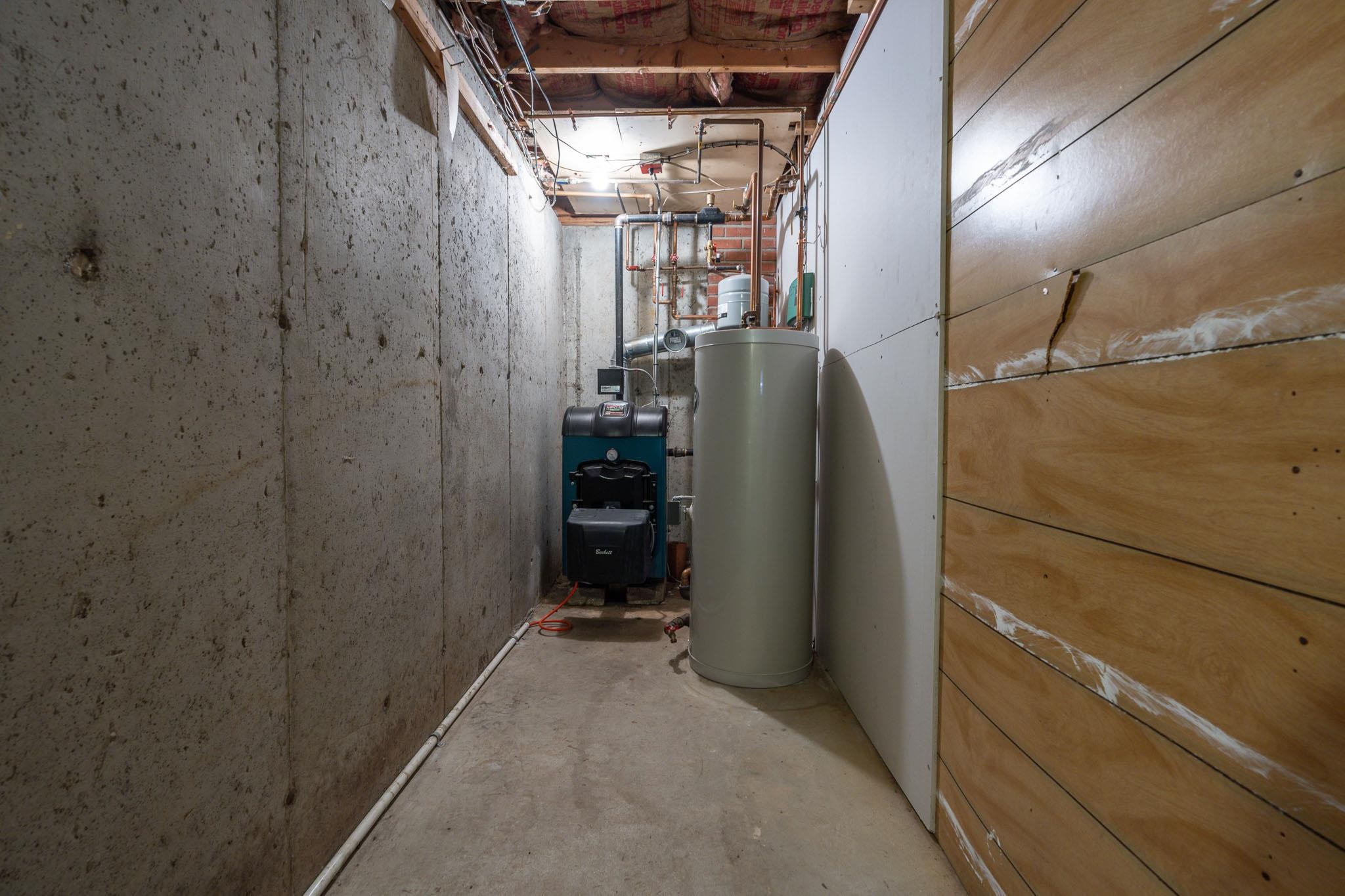 35 Stark Road Derry, NH 03038 - Photo 21 of 28