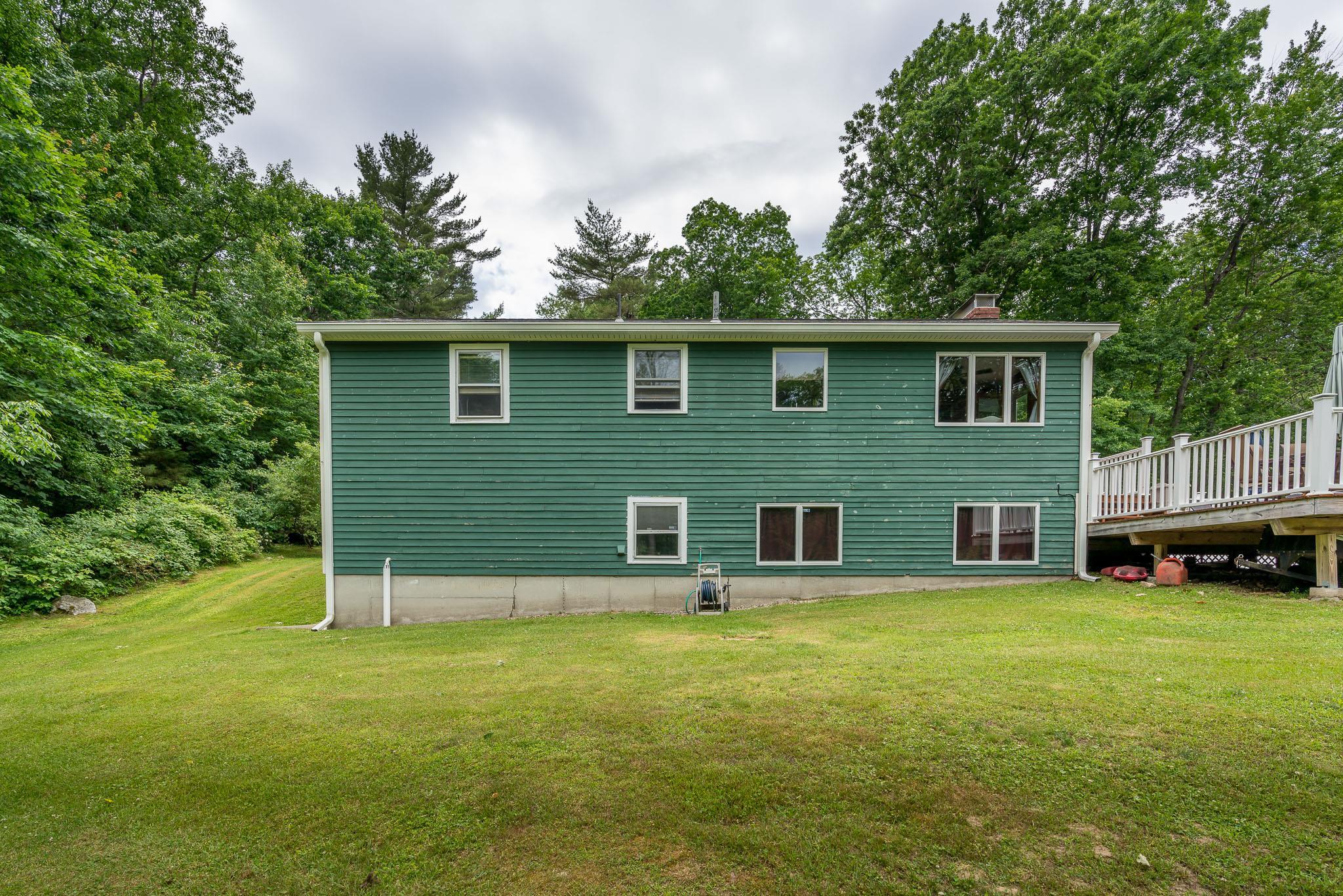 35 Stark Road Derry, NH 03038 - Photo 26 of 28