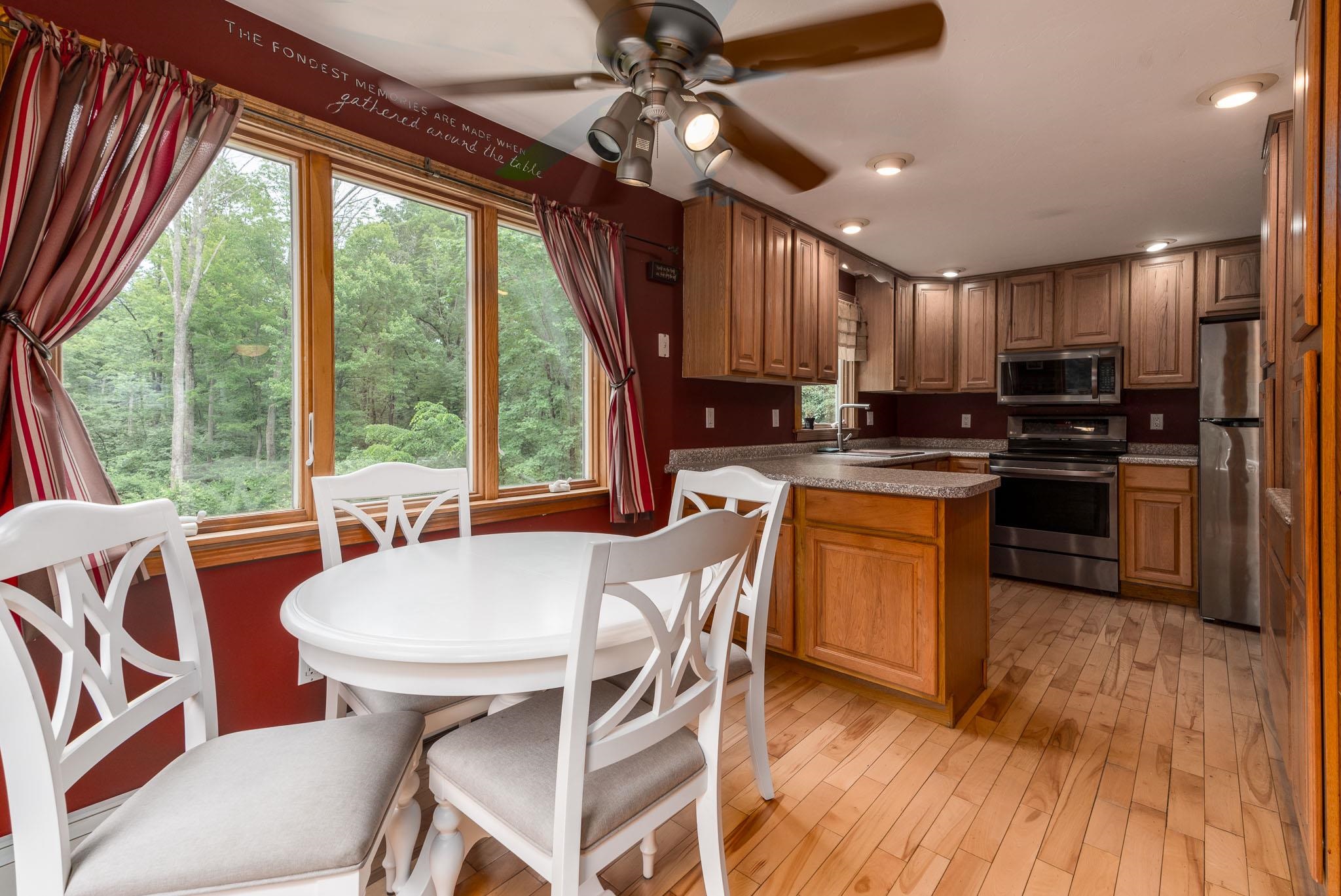 35 Stark Road Derry, NH 03038 - Photo 9 of 28