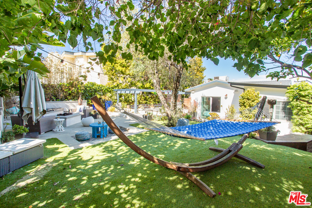 7319 Earldom Avenue Playa del Rey, CA 90293 - Photo 19 of 37 Gallery Image 19