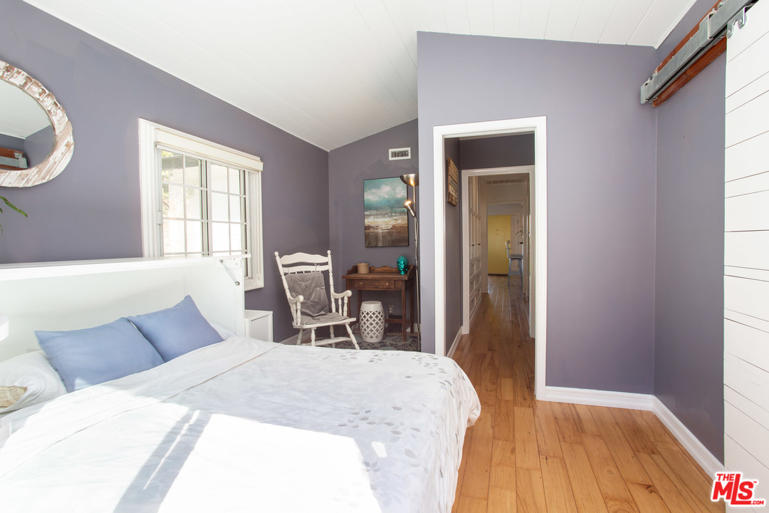 7319 Earldom Avenue Playa del Rey, CA 90293 - Photo 22 of 37 Gallery Image 22