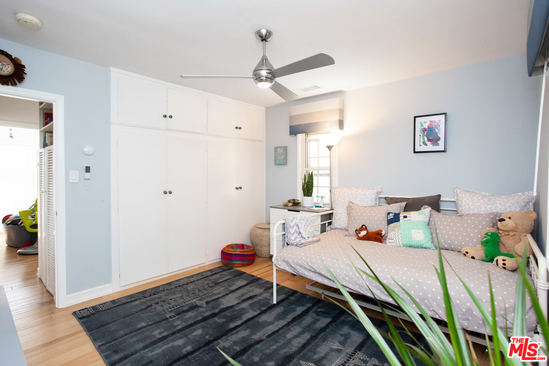 7319 Earldom Avenue Playa del Rey, CA 90293 - Photo 26 of 37 Gallery Image 26