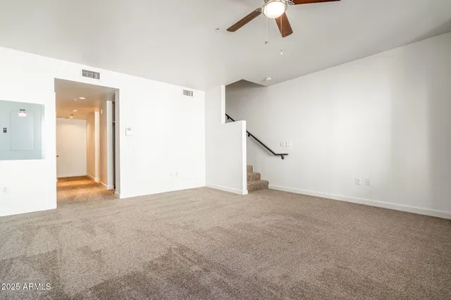 $2,350 | 215 East McKinley Street, Unit 406, Phoenix, AZ 85004