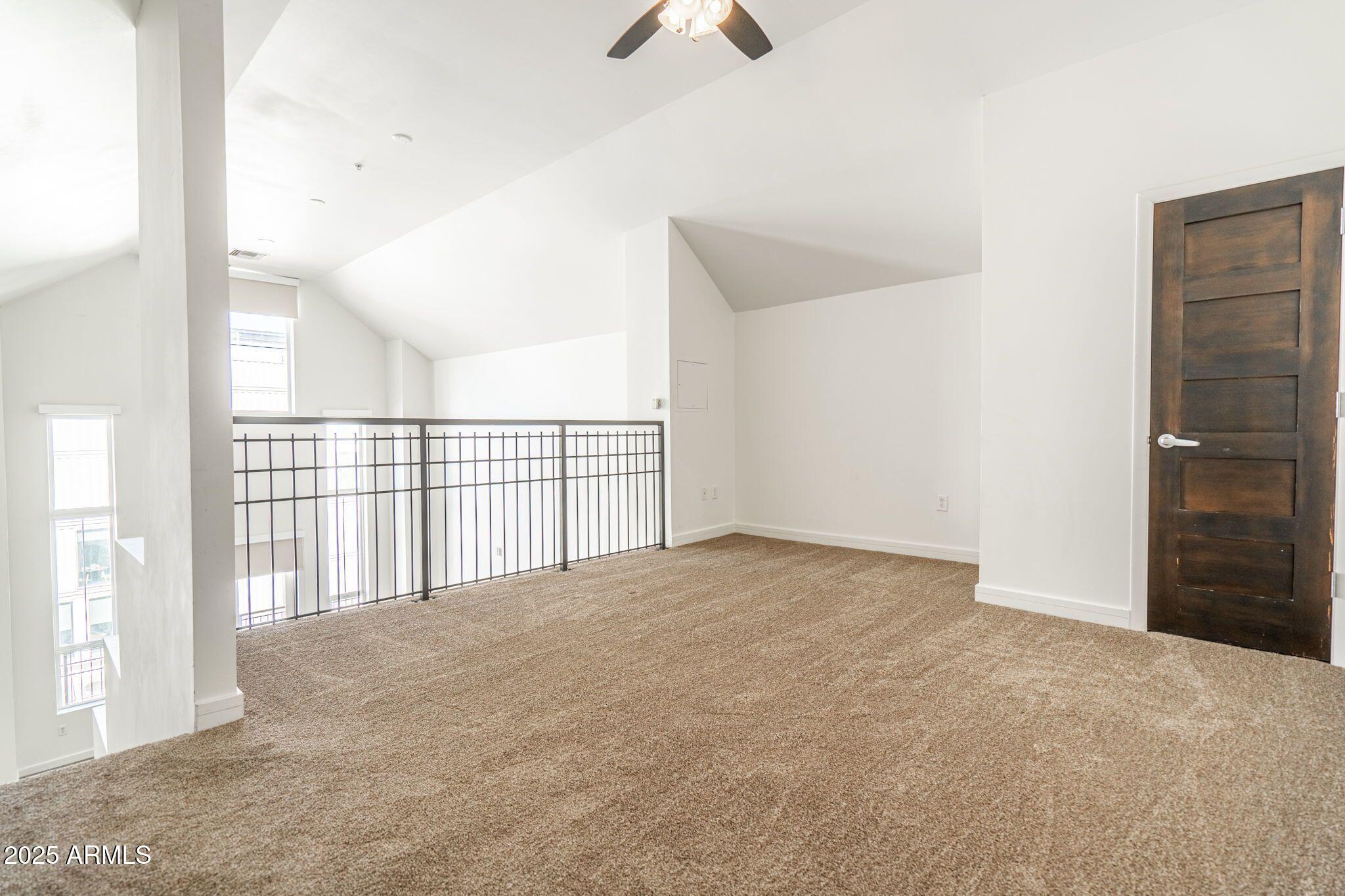 215 East McKinley Street, Unit 406 Phoenix, AZ 85004 - Photo 10 of 16 Loft