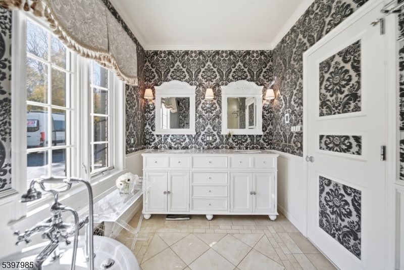 18 Pepperidge Tree Terrace Kinnelon, NJ 07405 - Photo 17 of 34