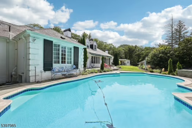 18 Pepperidge Tree Terrace Kinnelon, NJ 07405 - Photo 30 of 34