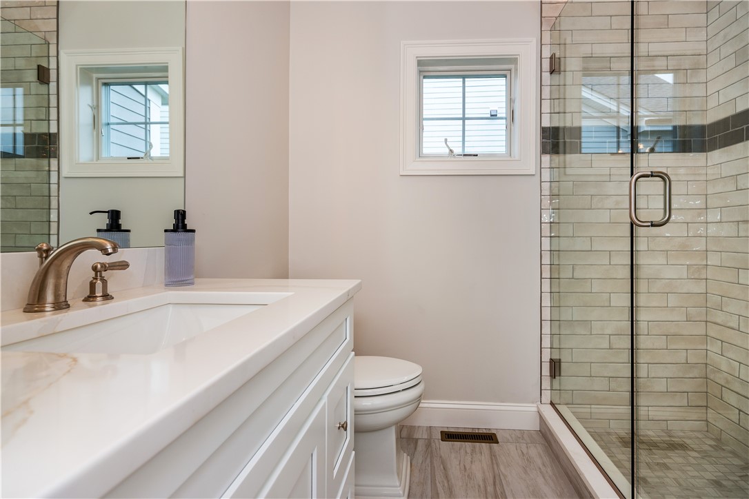 11 Hampton Road, Unit 22 Coventry, RI 02816 - Photo 7 of 50
