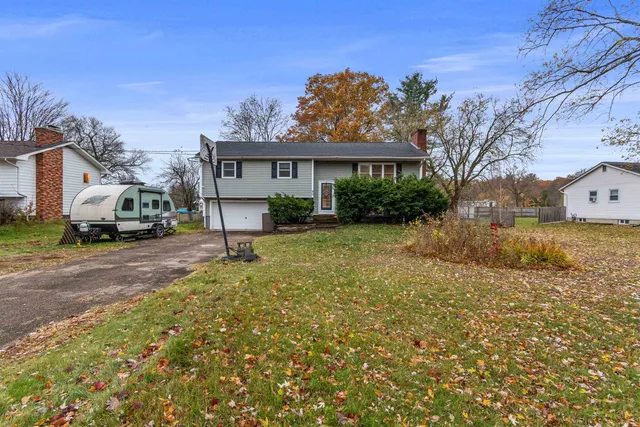 $480,000 | 90 Belwood Avenue, Colchester, VT 05446