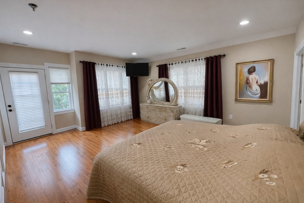 62 Golden Hills Road Saugus, MA 01906 - Photo 12 of 26