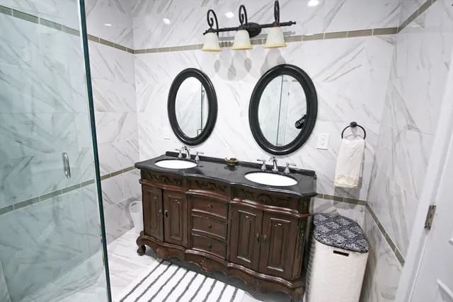 $1,199,000 | 62 Golden Hills Road, Saugus, MA 01906