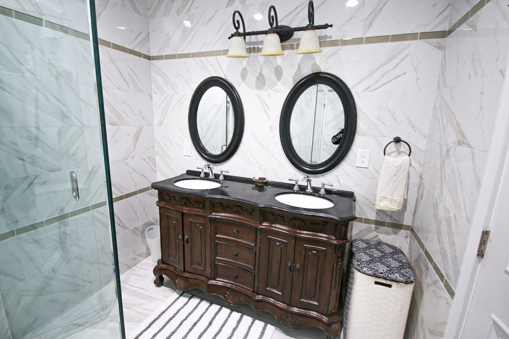 62 Golden Hills Road Saugus, MA 01906 - Photo 21 of 26