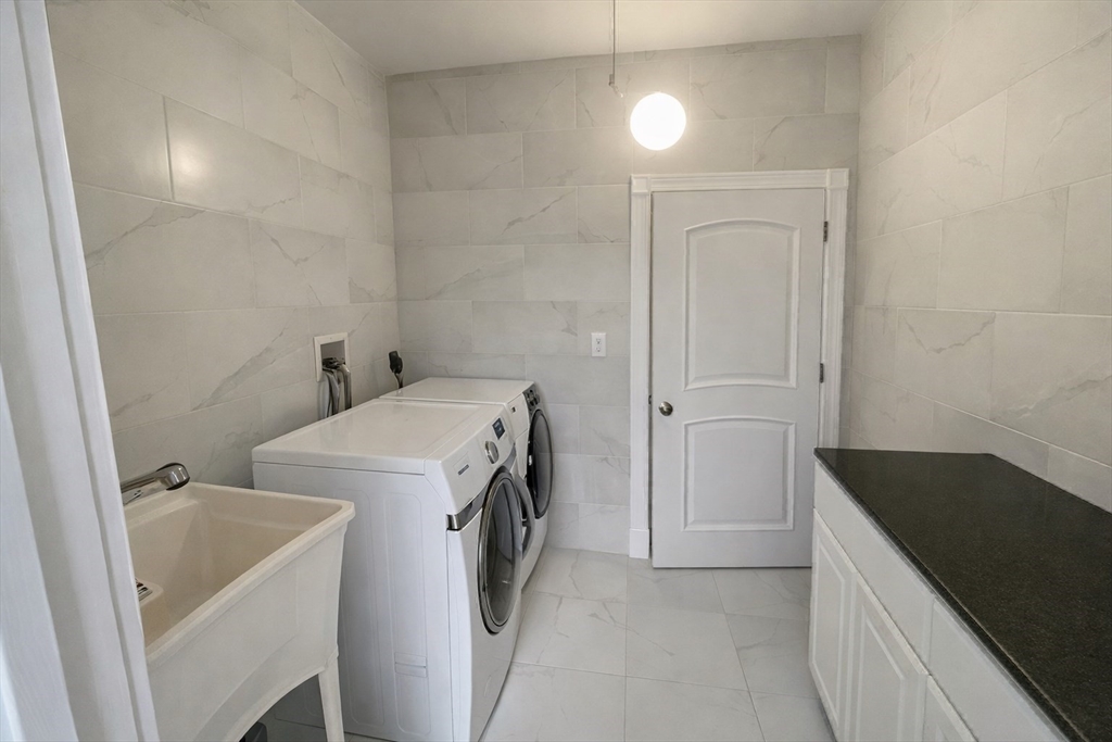 62 Golden Hills Road Saugus, MA 01906 - Photo 24 of 26