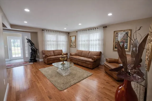 $1,199,000 | 62 Golden Hills Road, Saugus, MA 01906