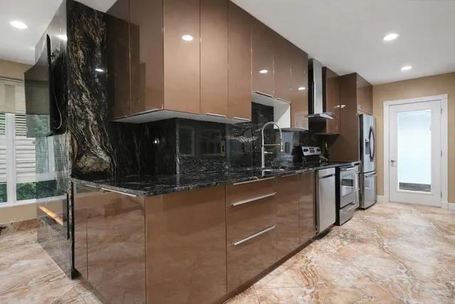 $1,199,000 | 62 Golden Hills Road, Saugus, MA 01906