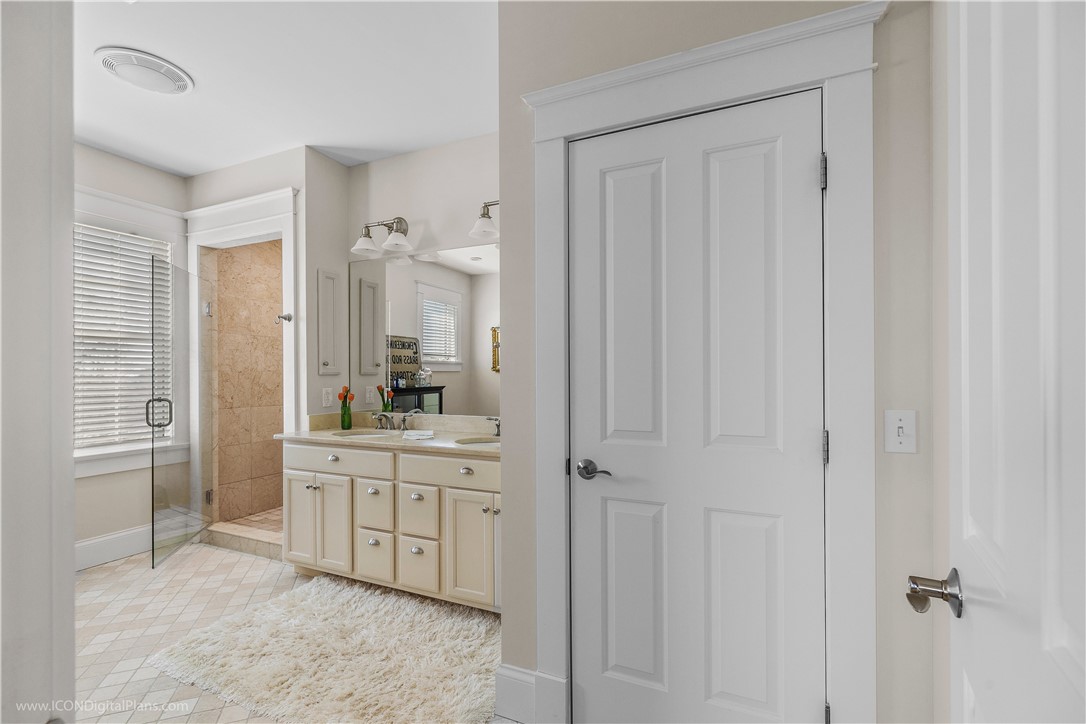 53 Sandy Point Farm Road, Unit 3 Portsmouth, RI 02871 - Photo 17 of 37 Gallery Image 17