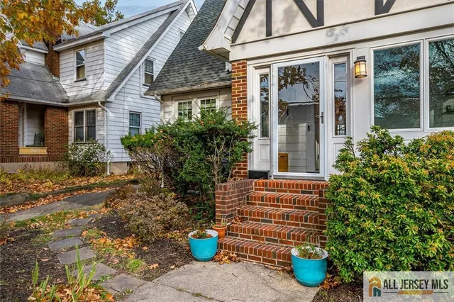 $830,000 | 607 South 1st Avenue, Highland Park, NJ 08904