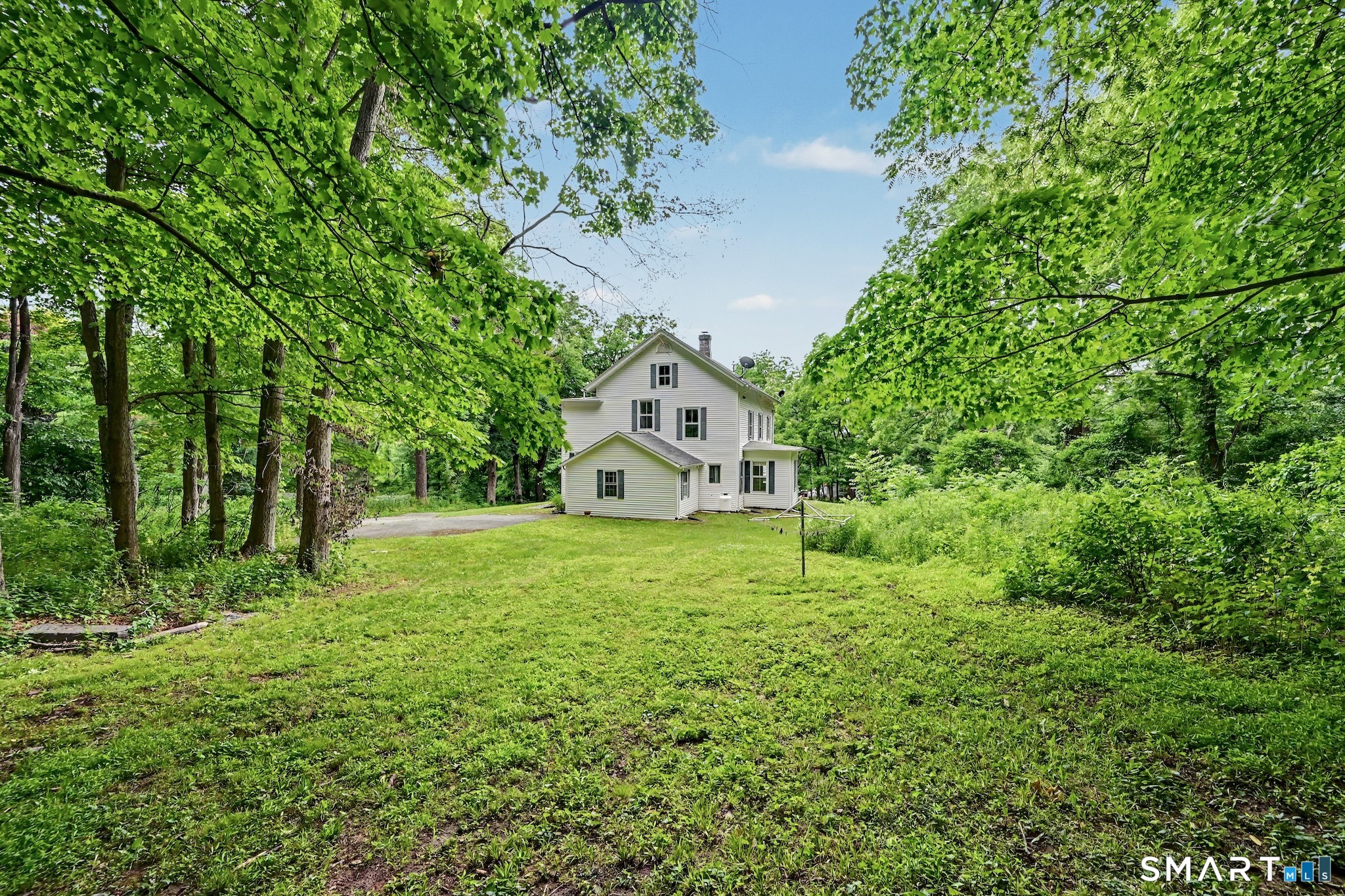 33 Hatch Road Bridgewater, CT 06752 - Photo 13 of 40