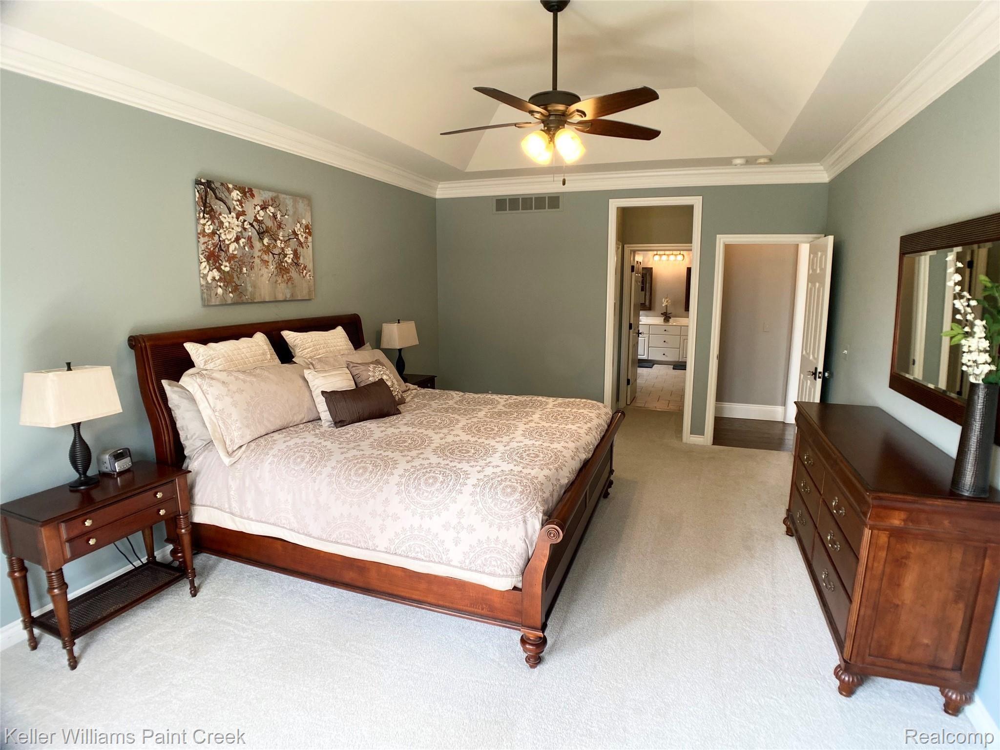 550 Springview Drive Rochester, MI 48307 - Photo 24 of 55 image00028.jpeg