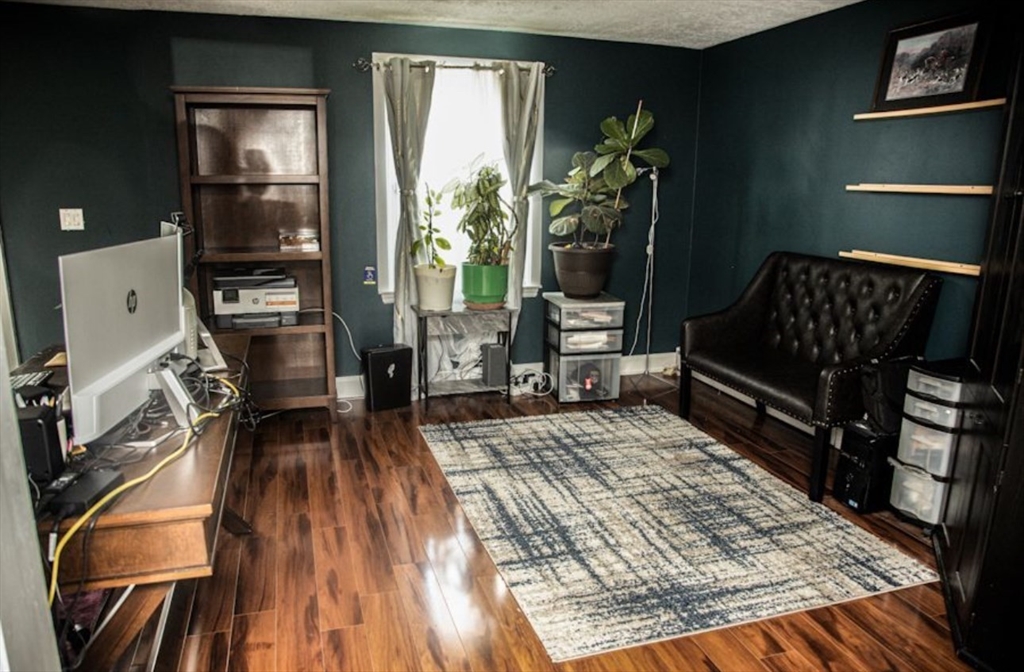 77 Reed Street Chicopee, MA 01020 - Photo 11 of 30 Gallery Image 11