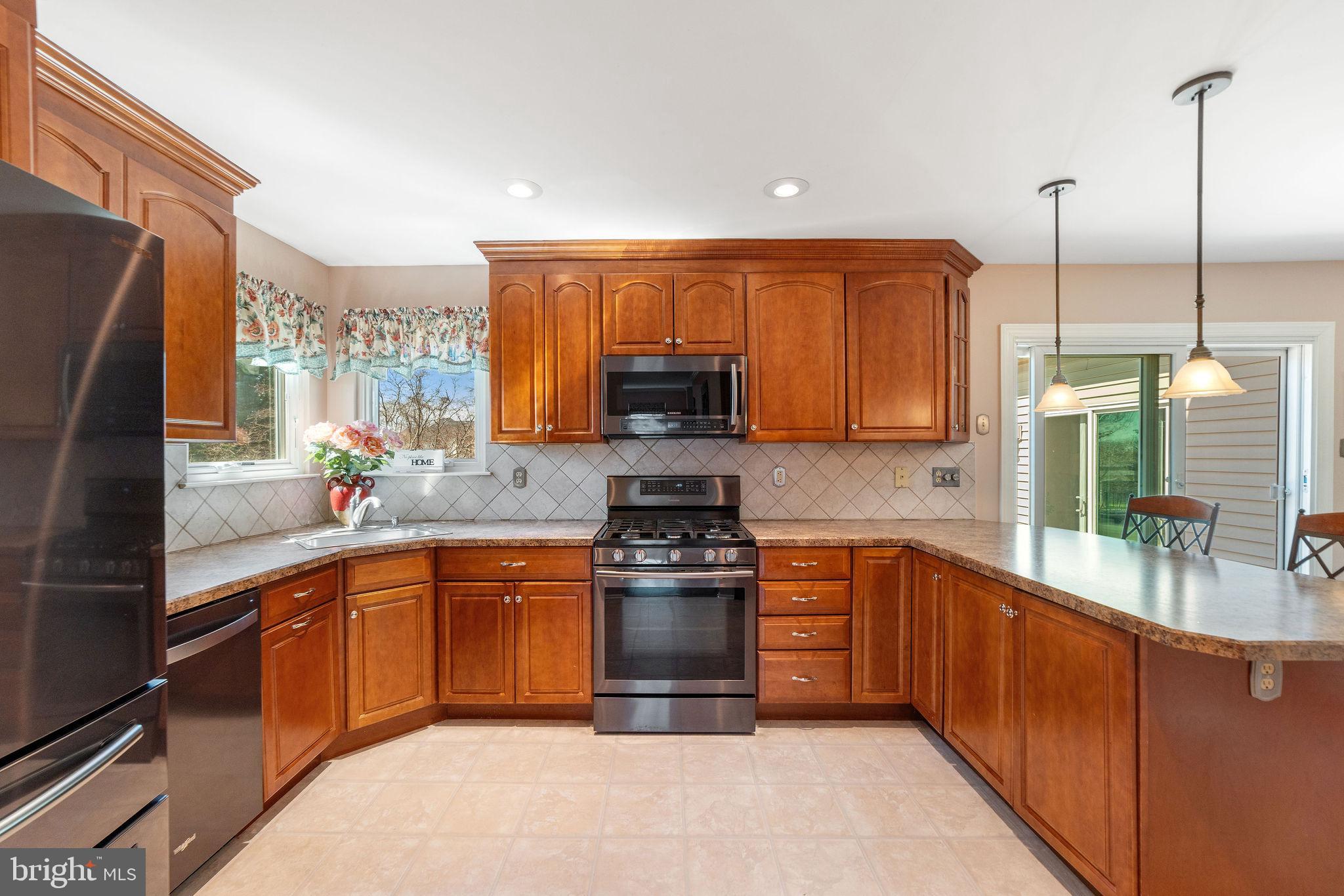 109 Heatherton Road Swedesboro, NJ 08085 - Photo 8 of 55 Gallery Image 8